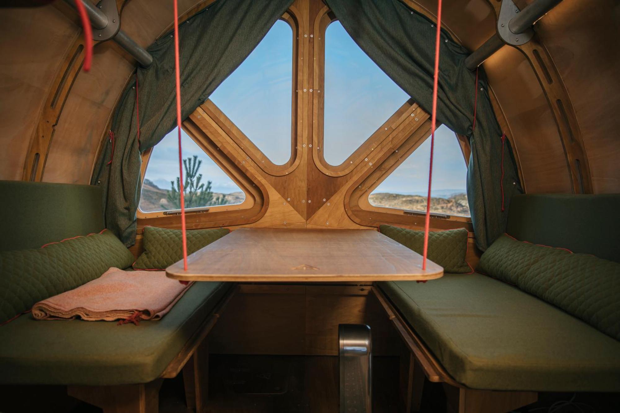 Luxury tent The Fuselage Highland Hangout Duirinish